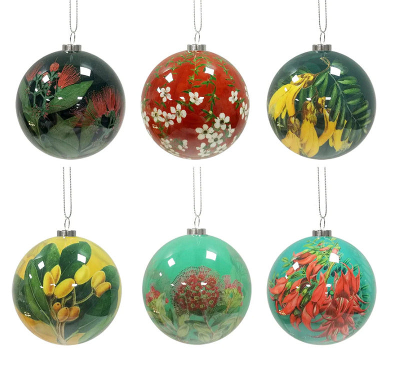 100% NZ: New Zealand Botanicals Christmas Baubles