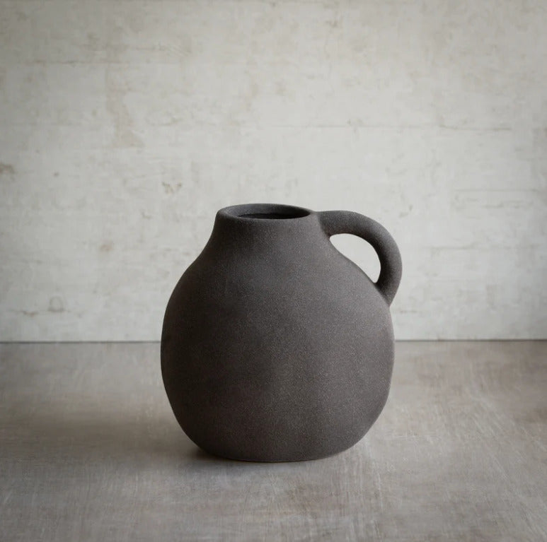 Academy: Dark Grey Walt Vase - 14.5cm
