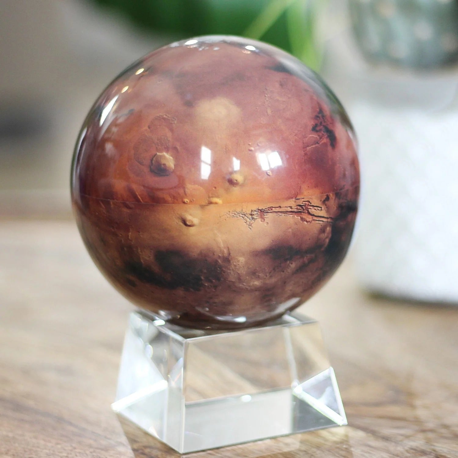 Mova: Self Rotating Globe - Mars (11.5cm)